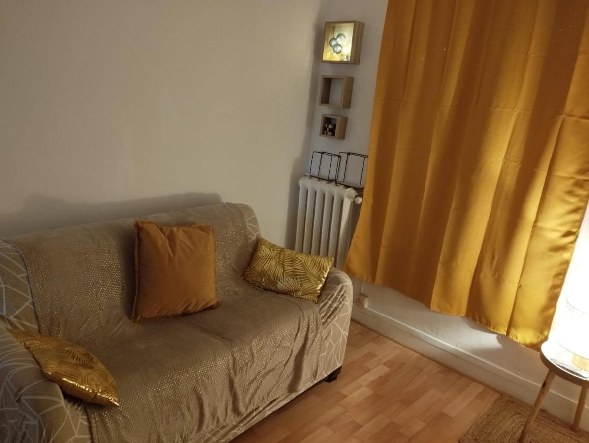 Apartmán Parisian Vibes A Clichy Exteriér fotografie