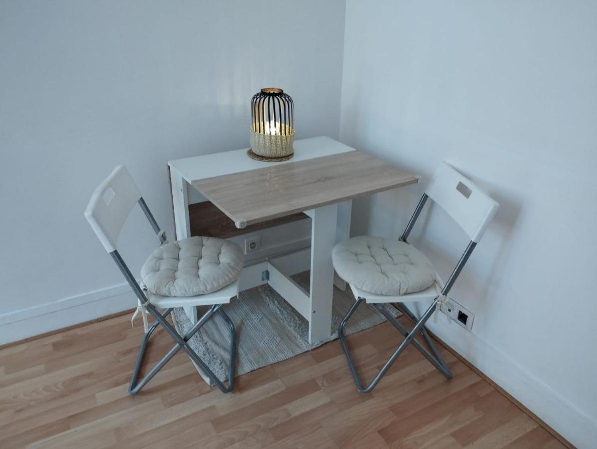 Apartmán Parisian Vibes A Clichy Exteriér fotografie